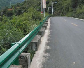 高速公路防撞護欄-10